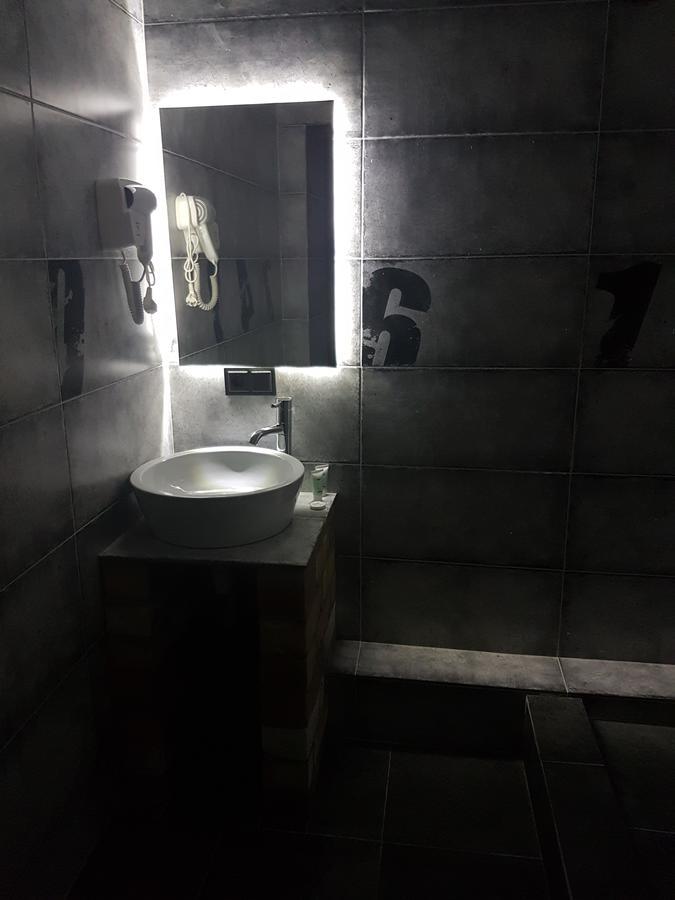 Home Guest Residence Bishkek Ngoại thất bức ảnh